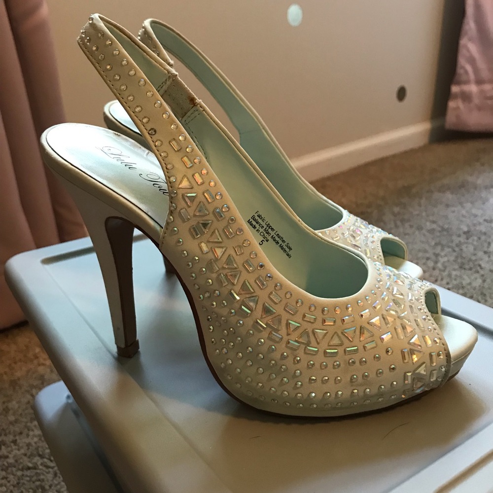 SUPER CUTE Lulu Townsend crystal heels! Good condition, size 5!